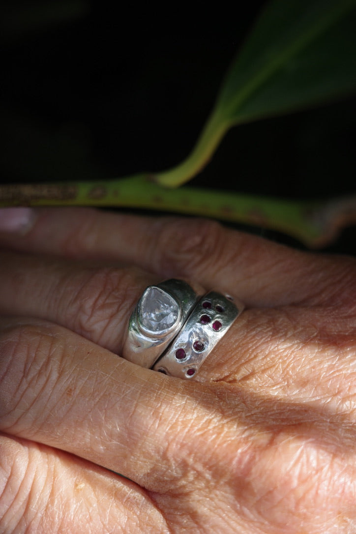 TEAR DROP BEZEL - STERLING SILVER 925