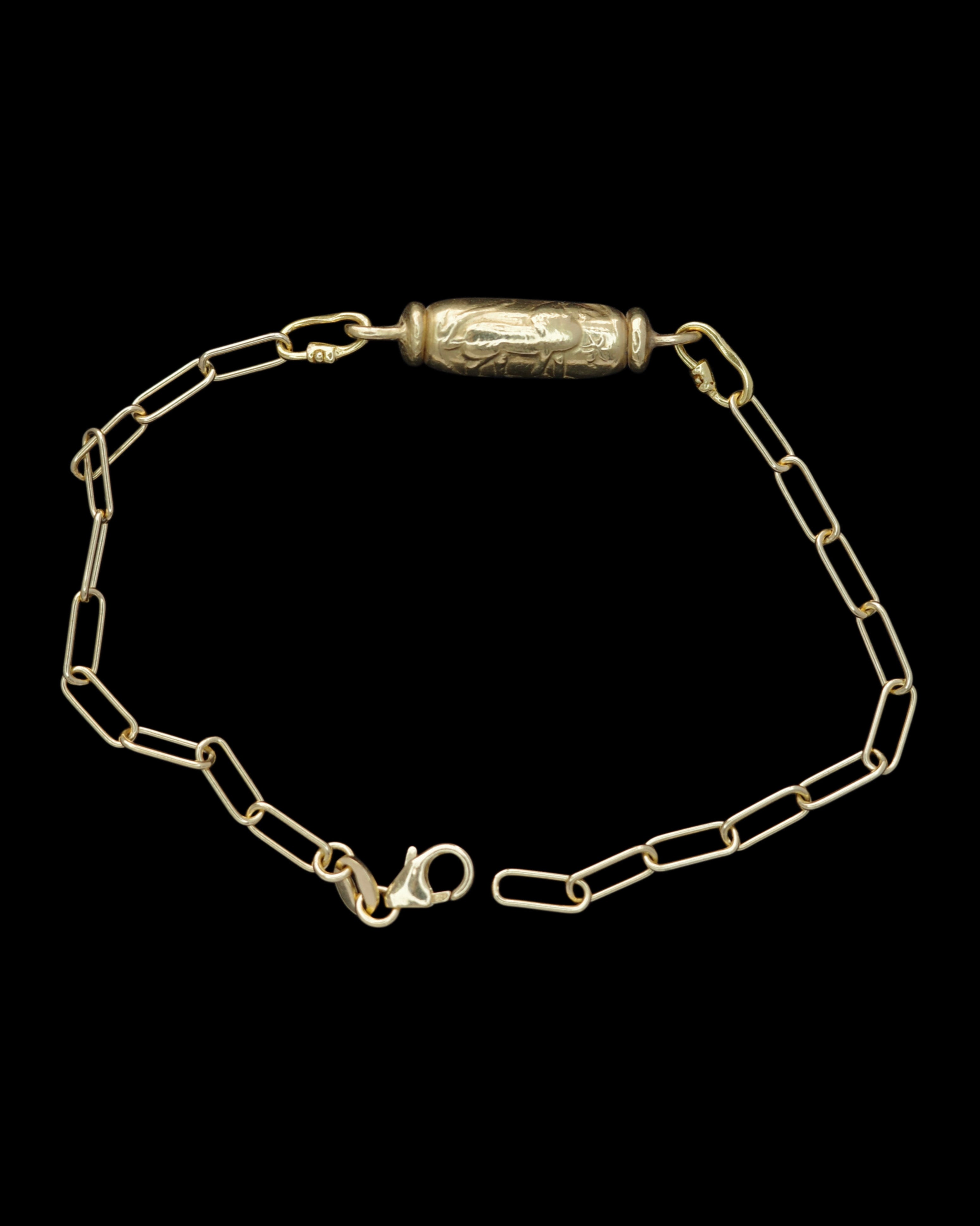 LION STAMP CHARM BRACELET - 18K GOLD VERMEIL
